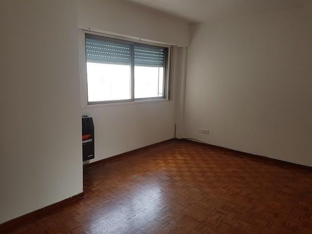 Foto de Centrico Departamento 2 ambientes en Alquiler en Quilmes, G.B.A. Zona, imagen 2