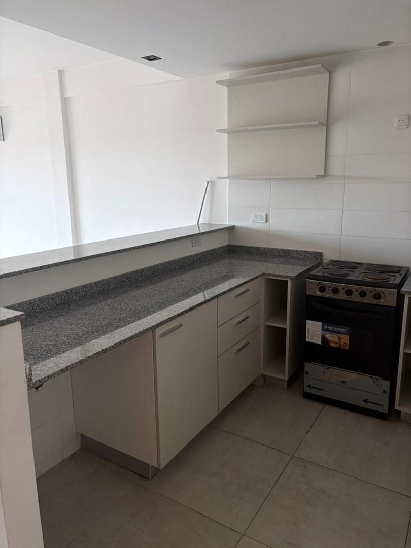 Foto de Departamento 2 ambientes en Alquiler en Quilmes, G.B.A. Zona Sur, imagen 2