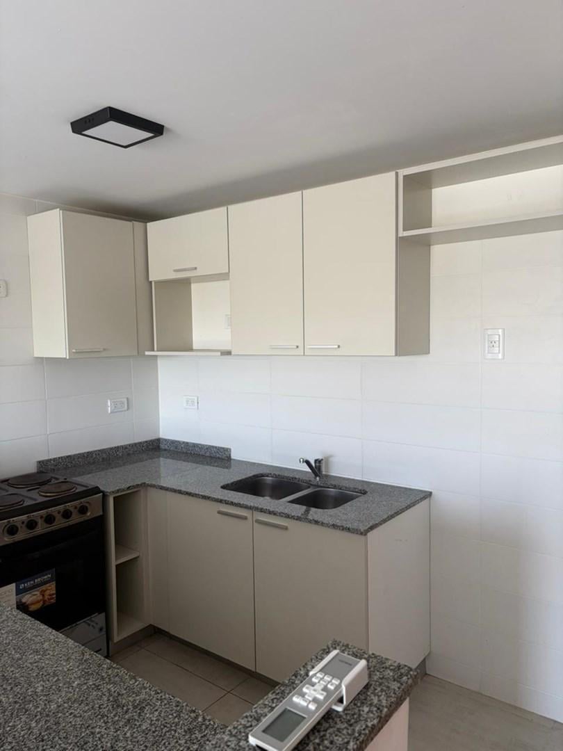 Foto de Departamento 2 ambientes en Alquiler en Quilmes, G.B.A. Zona Sur, imagen 1