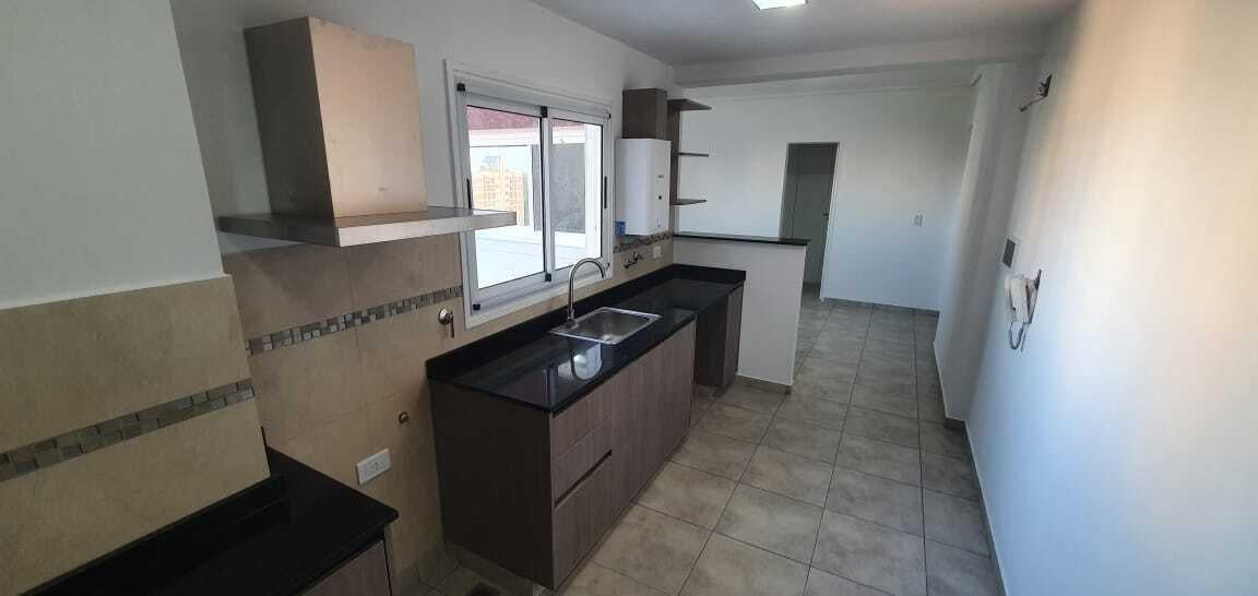 Foto de Departamento 2 ambientes reciclado en Alquiler en Quilmes, G.B.A. Zona, imagen 1