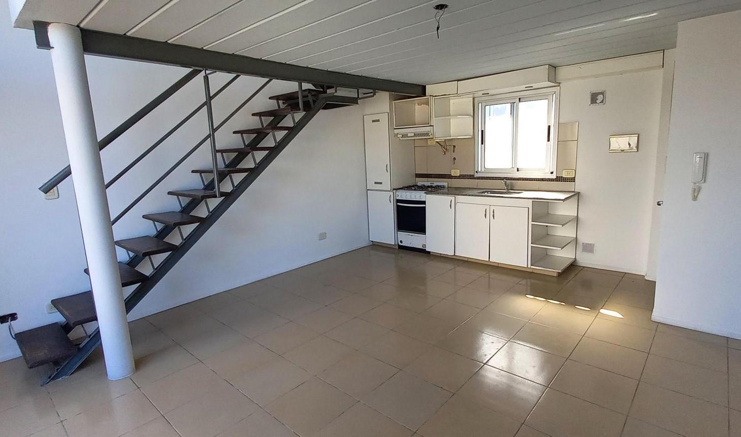 Foto de Loft 2 ambientes en Alquiler en Quilmes, G.B.A. Zona Sur, imagen 1