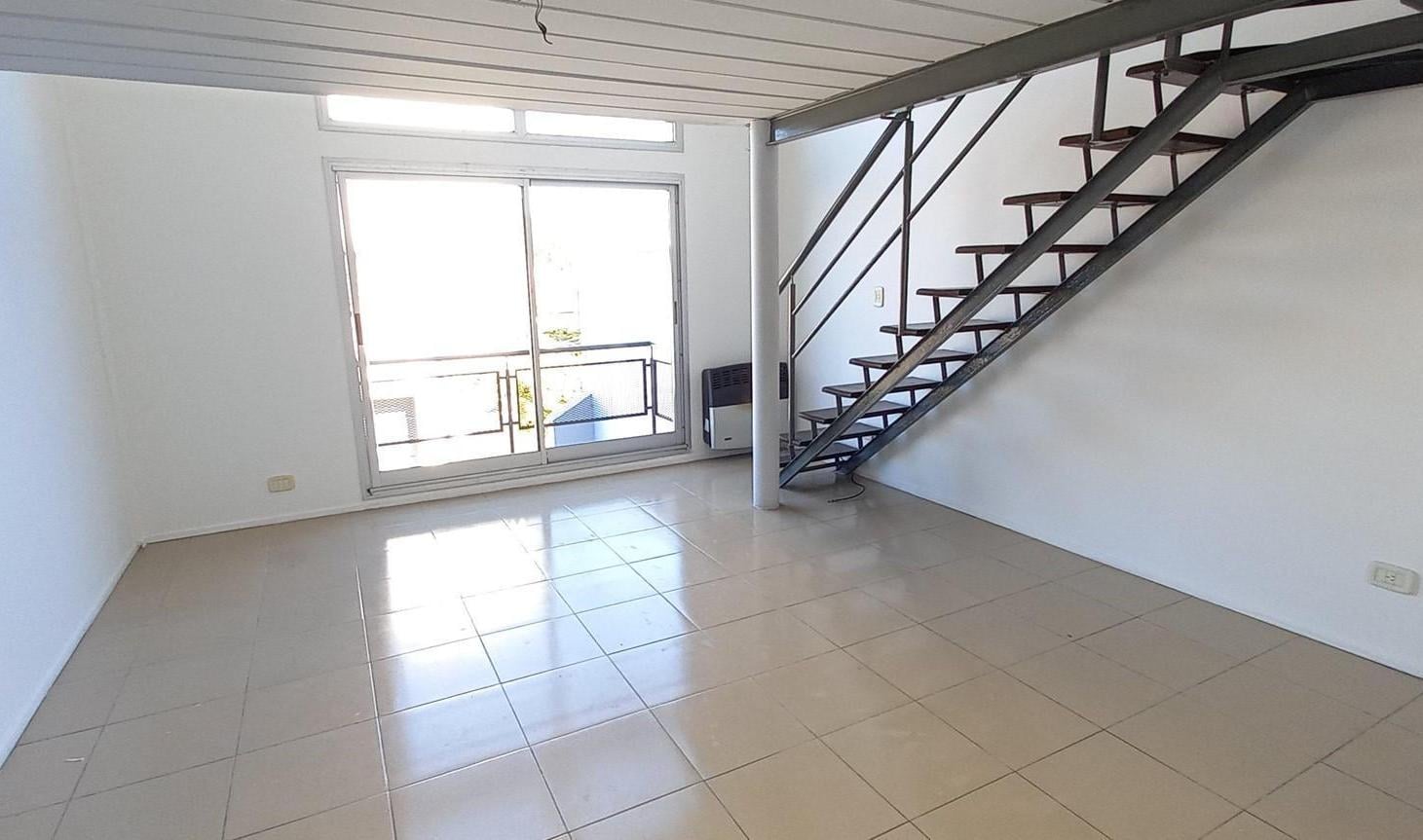 Foto de Loft 2 ambientes en Alquiler en Quilmes, G.B.A. Zona Sur, imagen 2