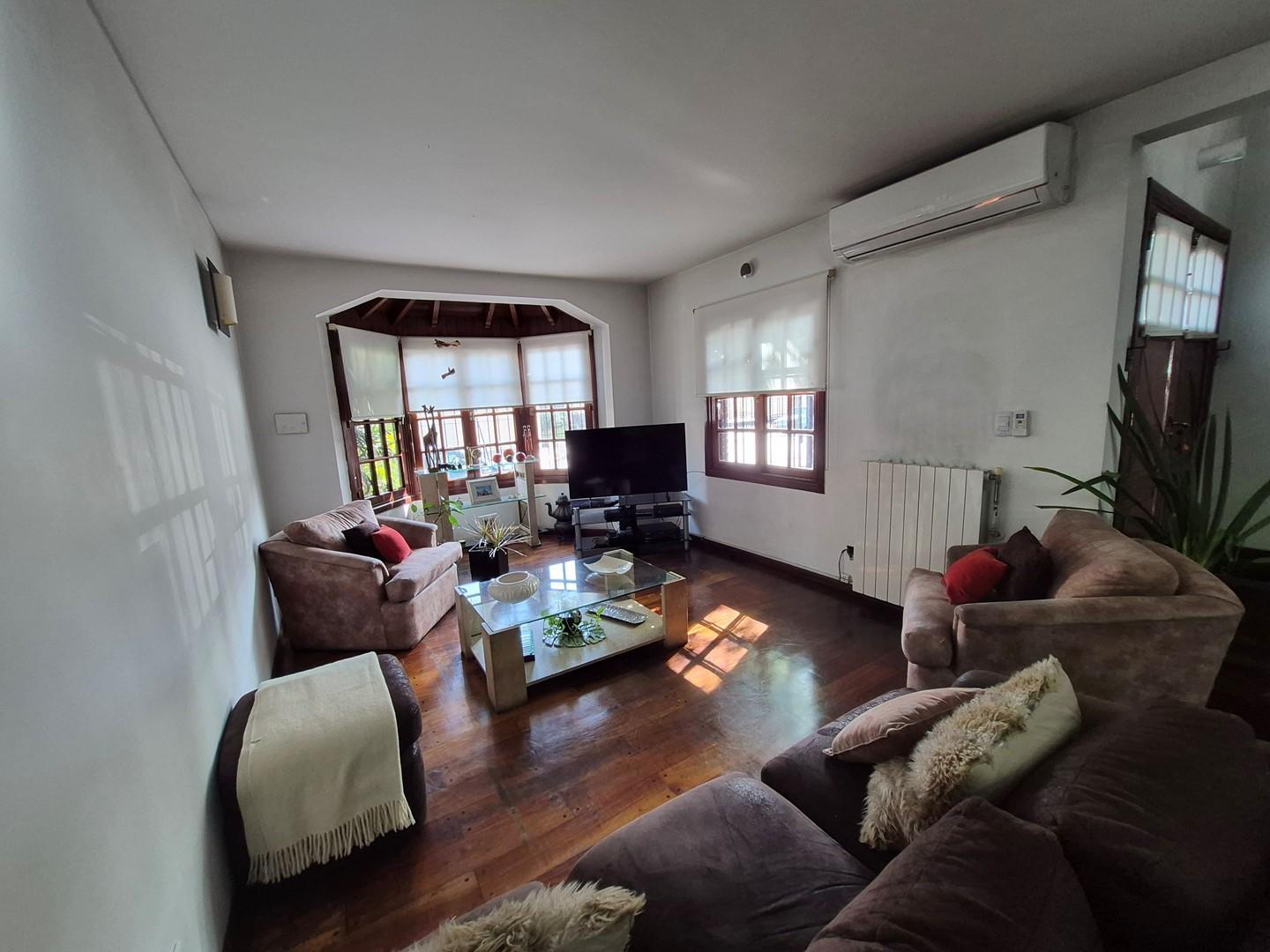 Foto de Casa en venta de estilo tradicional en Quilmes Residencial, imagen 3