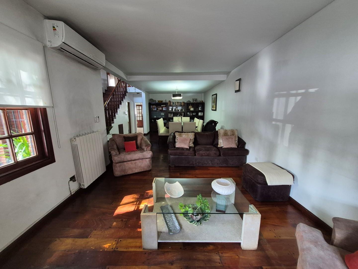 Foto de Casa en venta de estilo tradicional en Quilmes Residencial, imagen 4