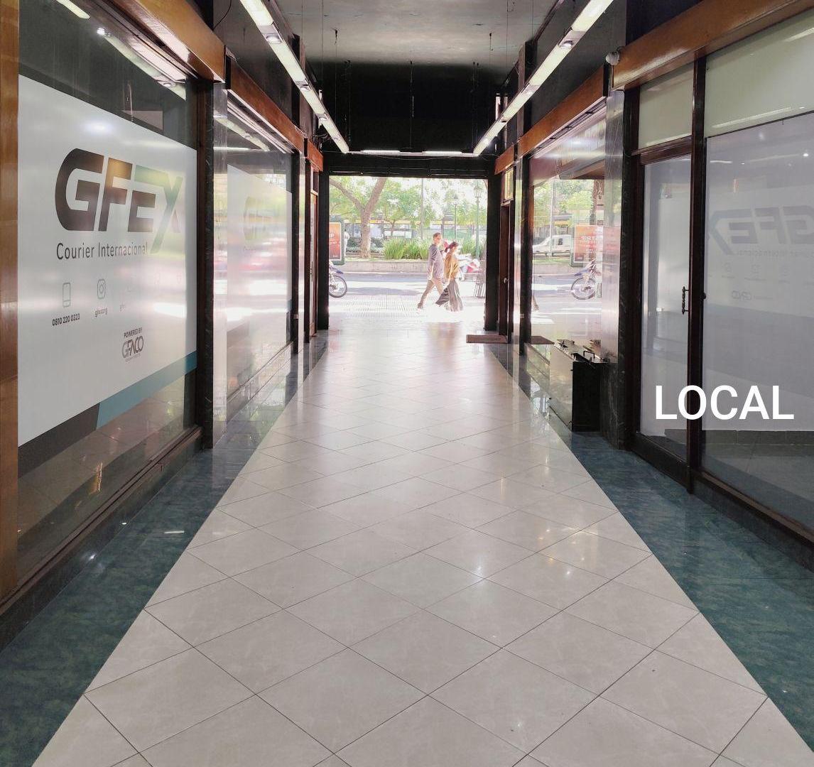 Foto de Alquiler Local comercial en galería, imagen 3
