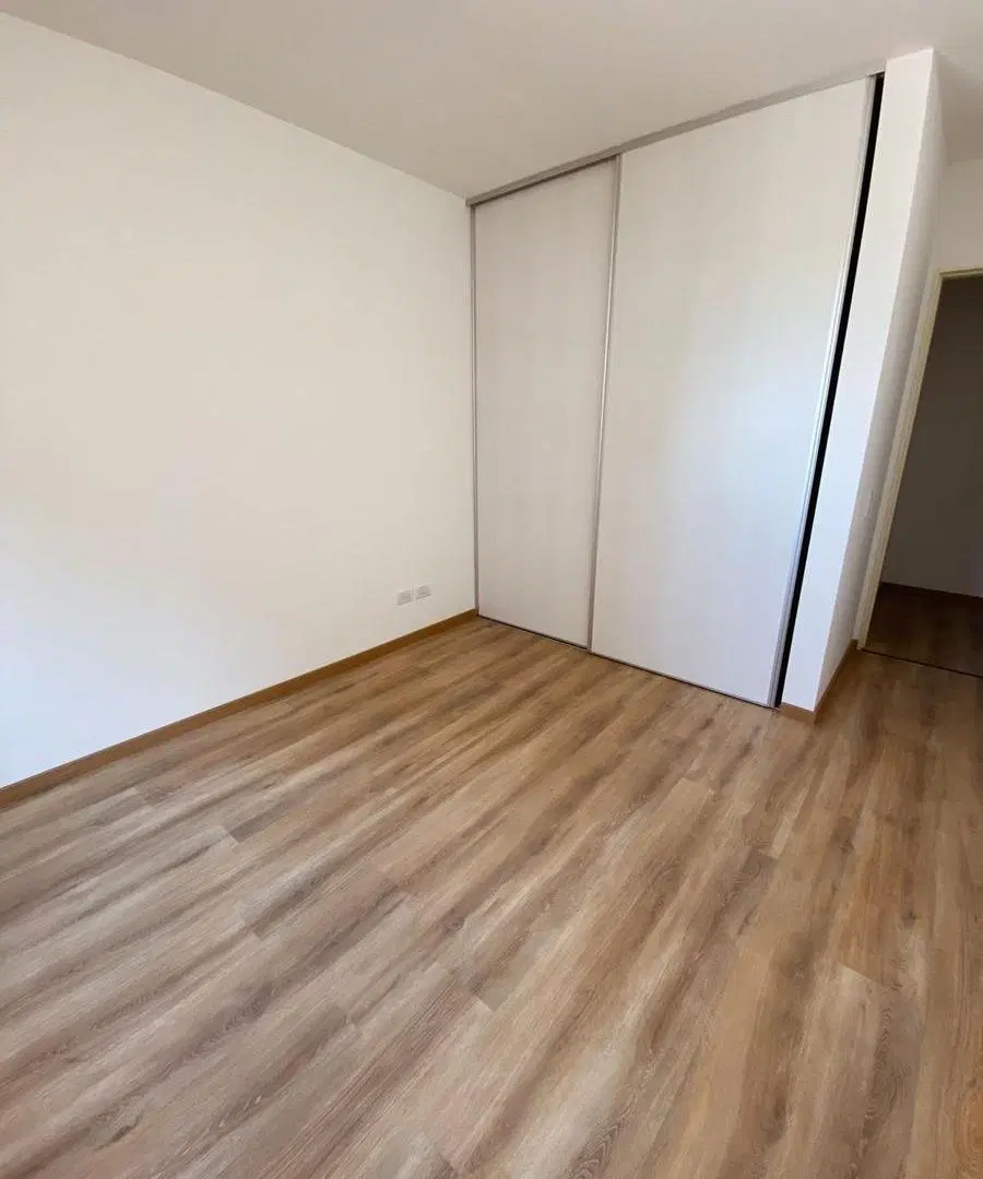 Alquiler departamento dos dormitorios zona Abasto 1