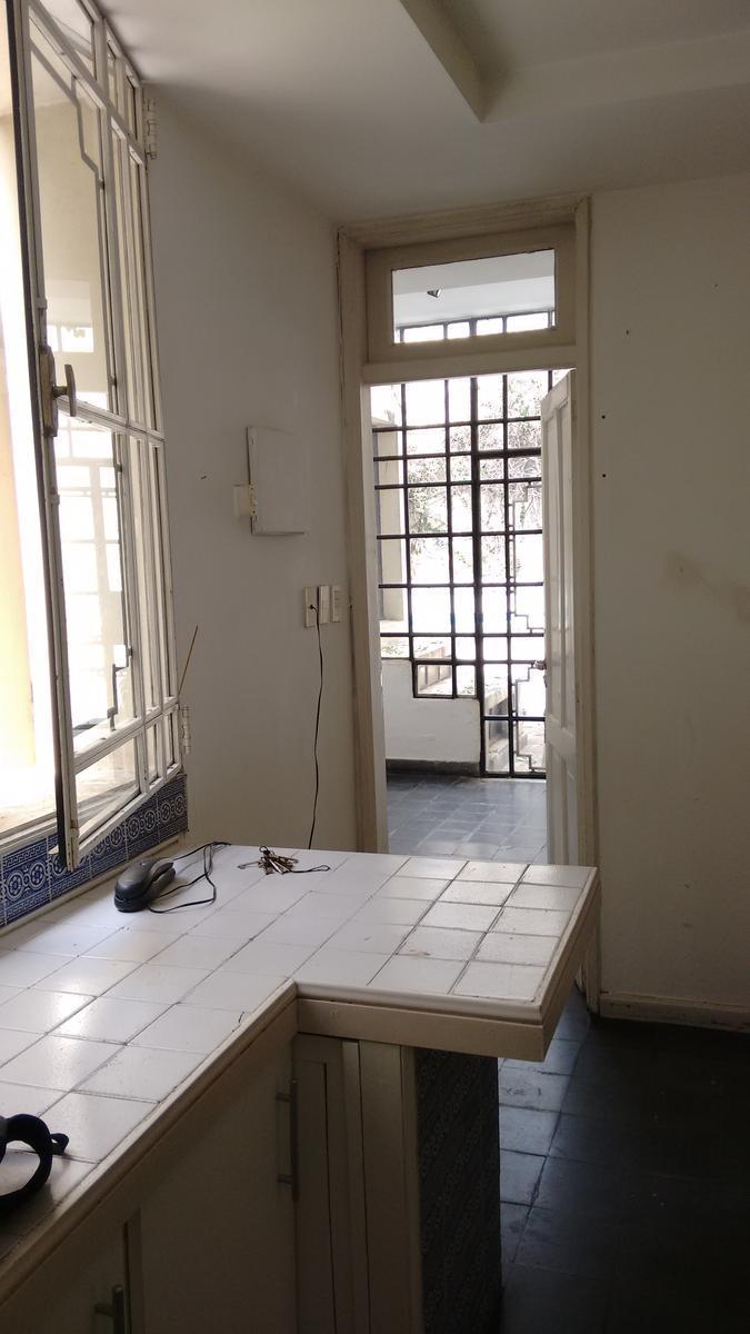 Ideal Uso Comercial, Apto Gastronomía. Bellísima Casa de Estilo a Mtrs. de Plaza Serrano. 4