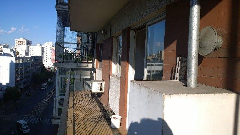 Foto de 3amb. con cochera. Balcón al frente, todo luz! Excelente ubicación,, imagen 2