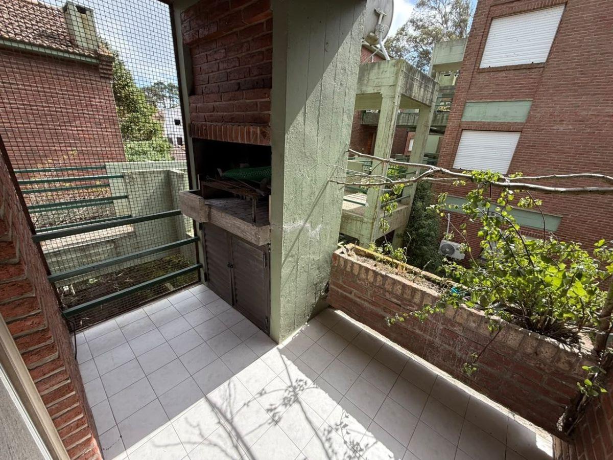 Foto de Departamento en venta c/ cochera en Centro, imagen 3