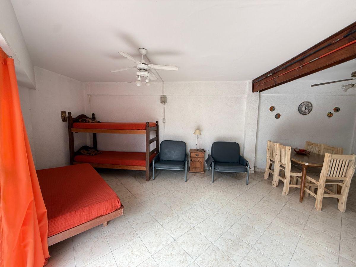 Foto de Departamento en venta c/ cochera en Zona Centro, imagen 4