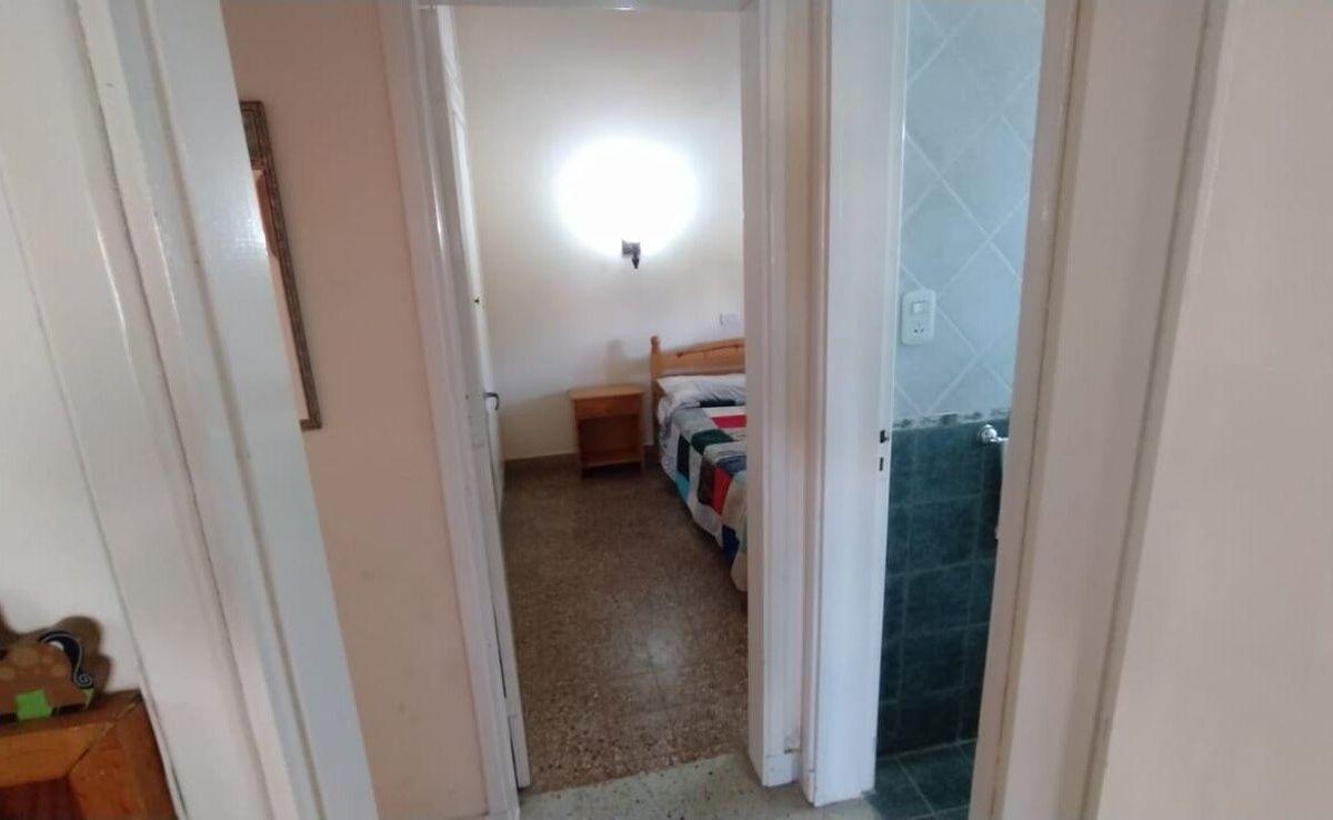 Foto de Chalet en venta c/ cochera en Zona Sur, imagen 2