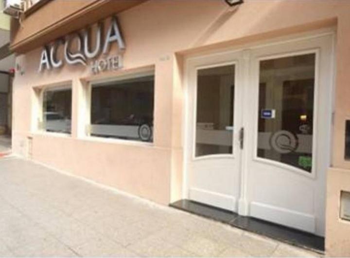 Hotel Zona Güemes / Aldrey. A 4 Cuadras Del Mar 2