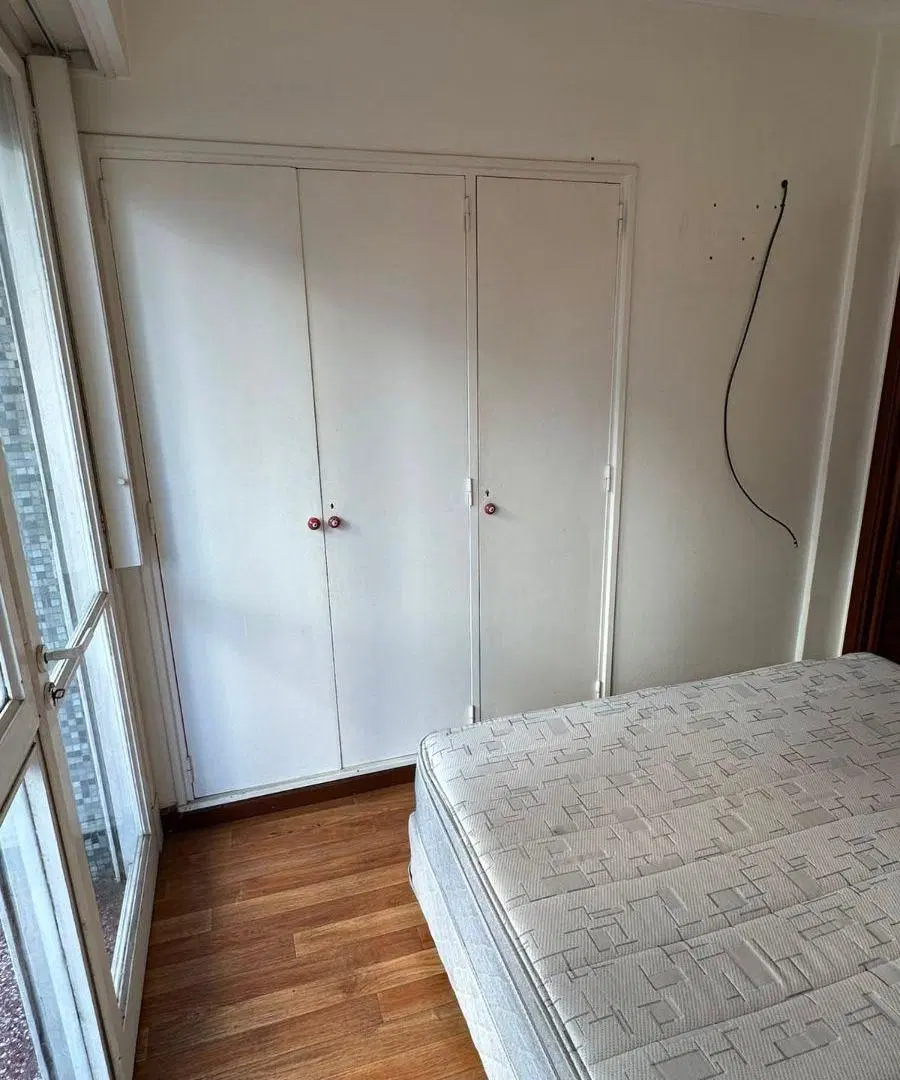 Ambiente y medio a la calle - Zona Güemes (Av Colon 1300) 8