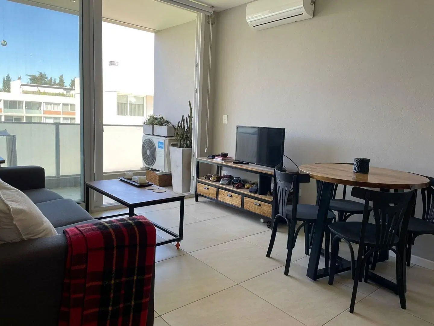 Departamento  en Alquiler en Villa Los Remeros, Rincón de Milberg, Tigre 2