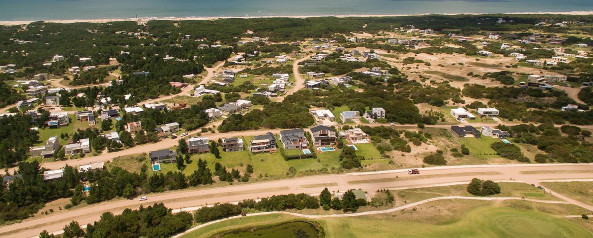 Terreno en Venta en Costa Esmeralda - Senderos IV 3
