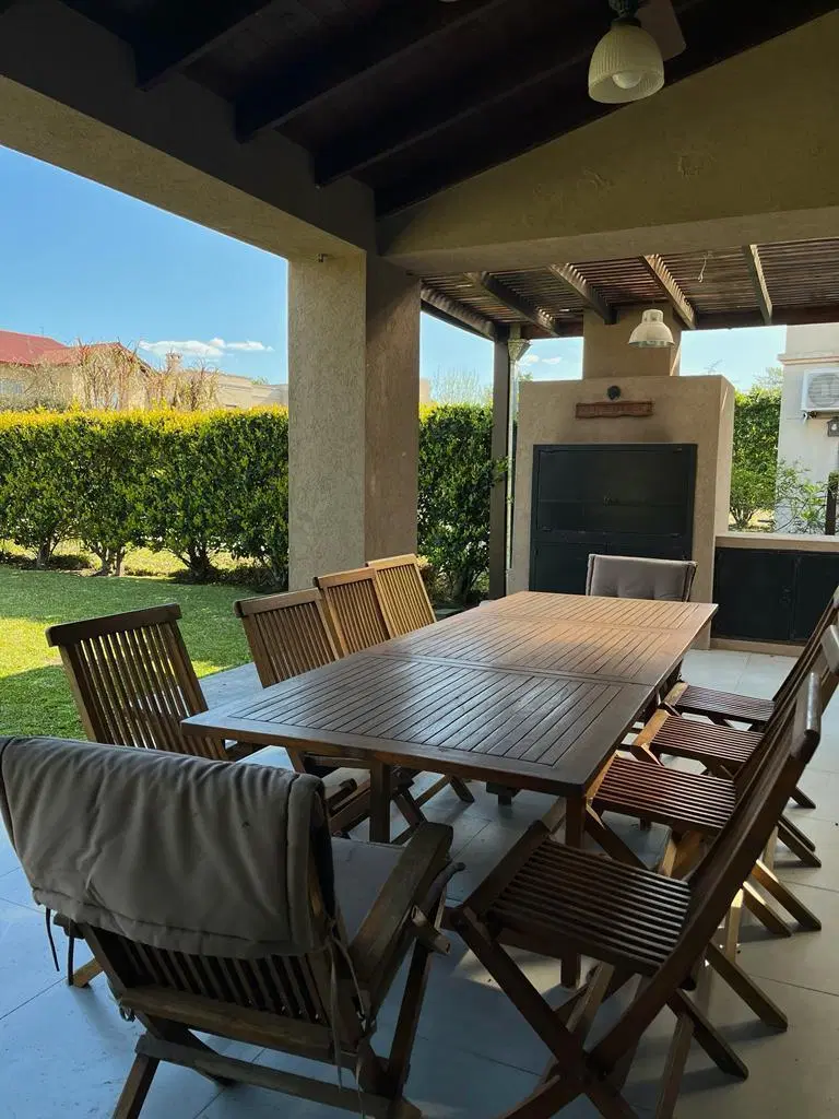 Casa en Alquiler Temporal Barrio La Laguna Rincón de Milberg 1