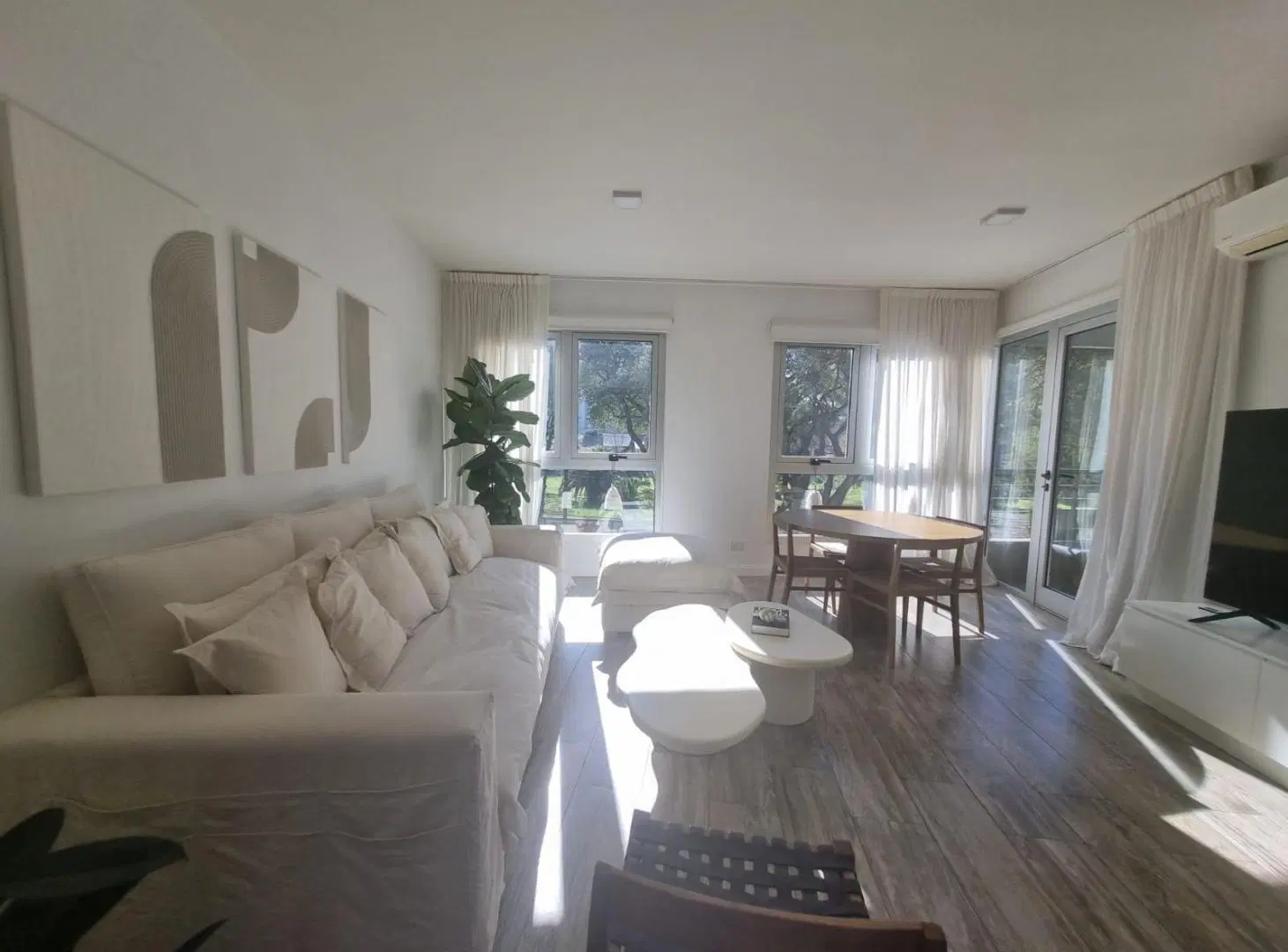 Venta 2 Ambientes en Star Tower, Olivos – Luminoso – Cochera – Amenities 5