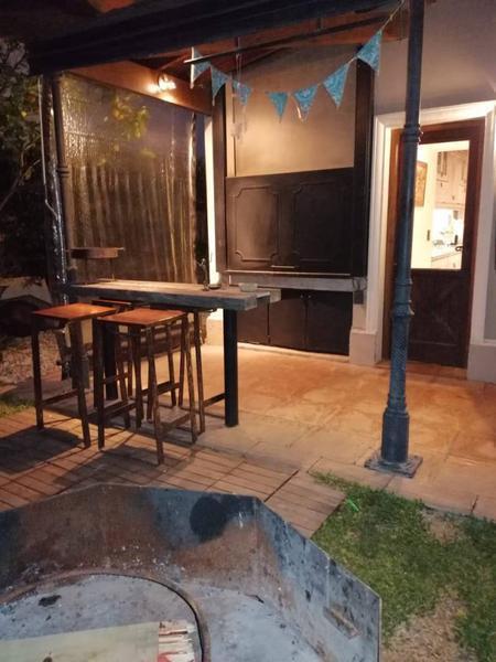 Foto de Espectacular casa sobre laguna, con excelentes vistas!, imagen 1