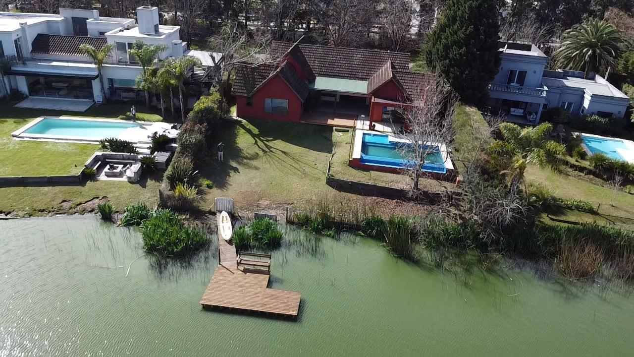 Foto de Casa en venta a la laguna en Barrio Altamira, imagen 5