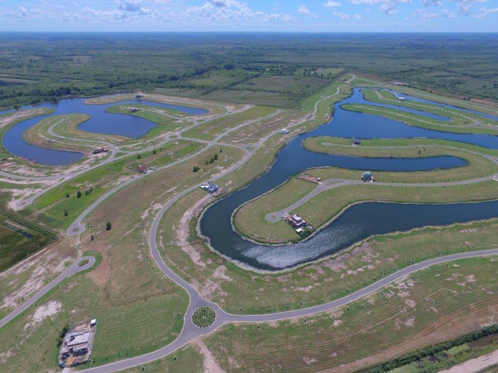 Foto de Terreno en venta con salida al río en El Naudir, imagen 1
