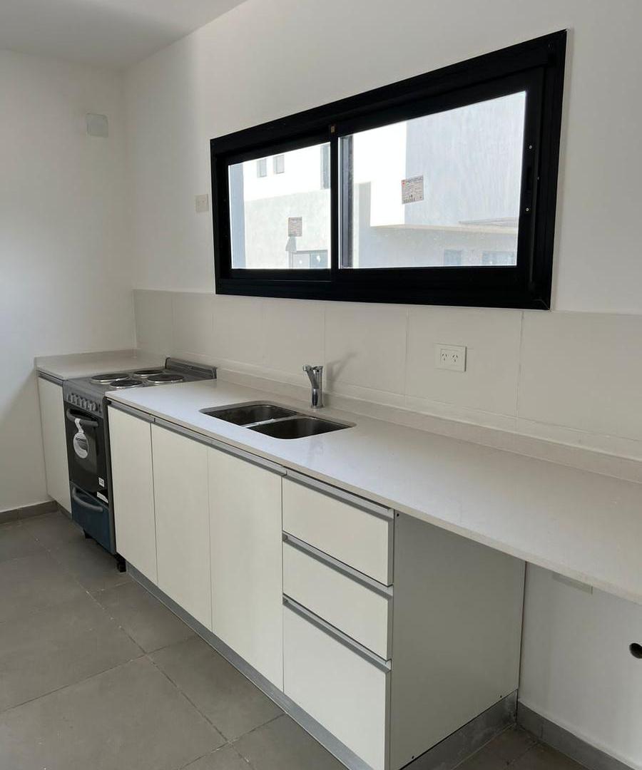 Foto de Duplex 3 ambientes Altos del Encuentro, imagen 2