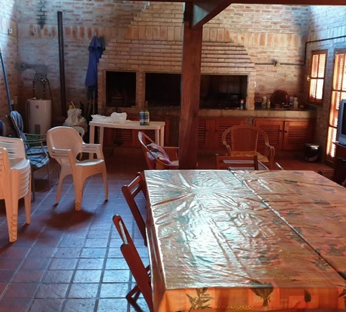 Casa en Venta en V. Los Aromos a Una Cuadra Río Anisacate 5