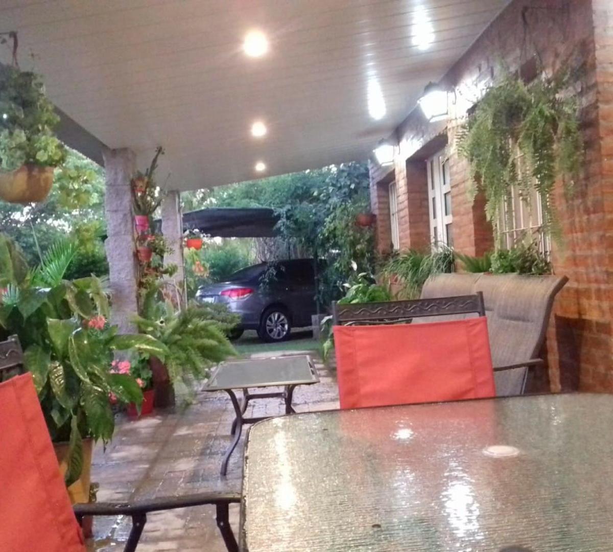 Hermosa Casaquinta en Venta - Arroyo Leyes 4