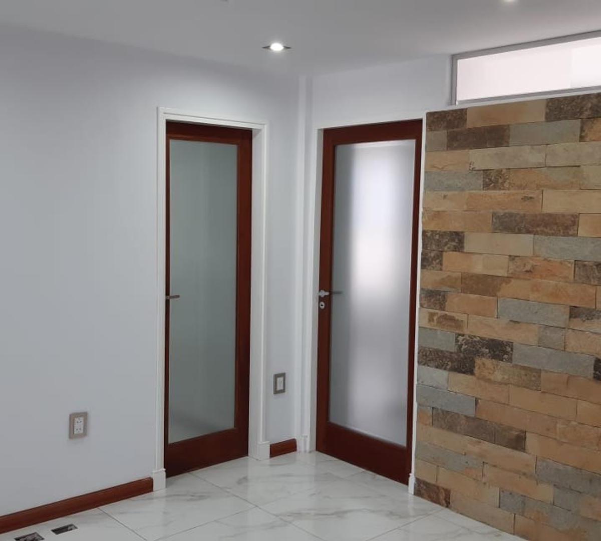 Piso Exclusivo - Edificio Hermes - 1ra. Junta 2507 3