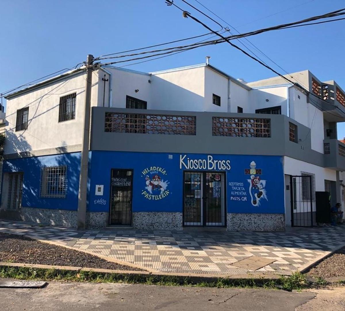 Complejo de Dptos - Cochera - Local en Venta - Santa Fe 4