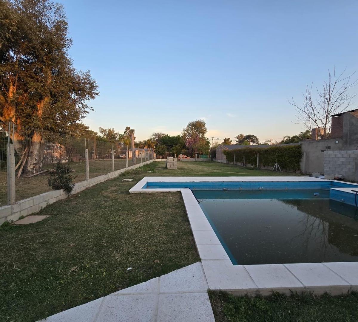 Terreno con Quincho y Pileta en Venta - Arroyo Leyes - Km 14 2