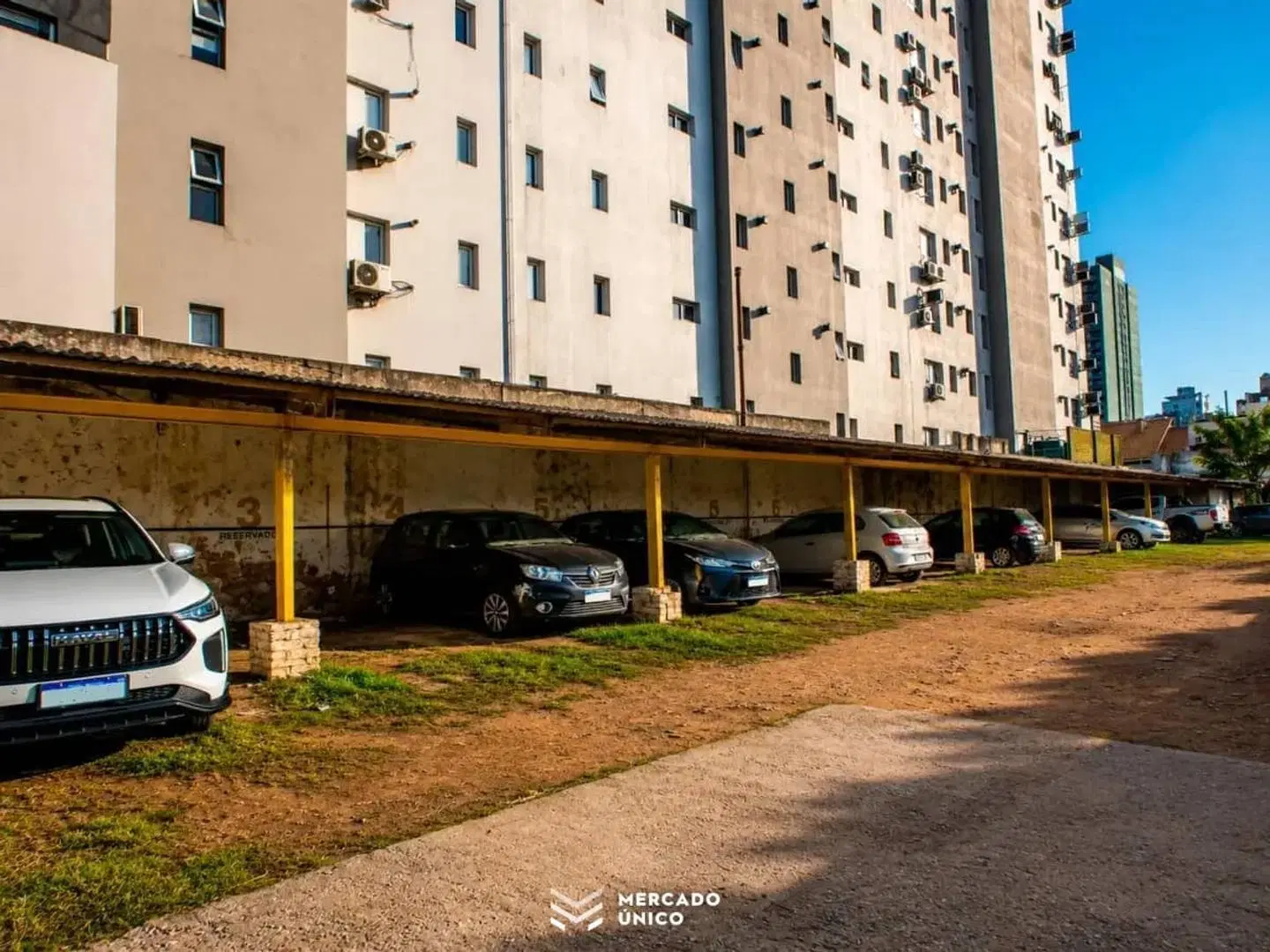 TERRENO - BARRIO SUR. SAN JERONIMO  1107 - 2