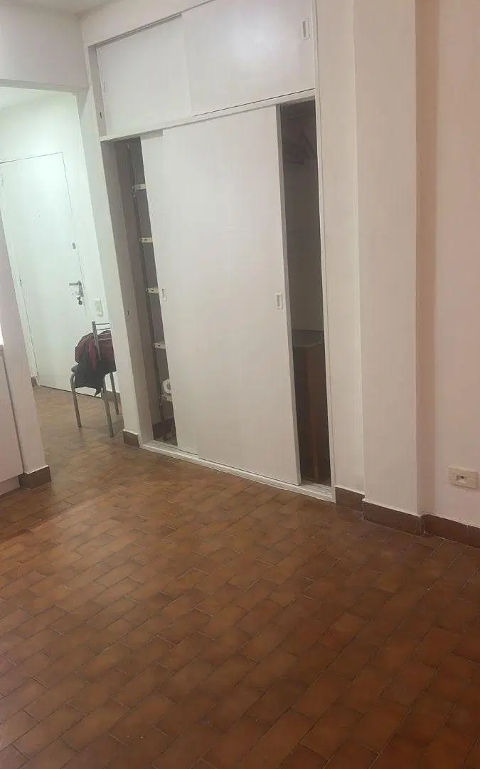 PALERMO MONOAMB FTE BALCON U$S 77.000 1