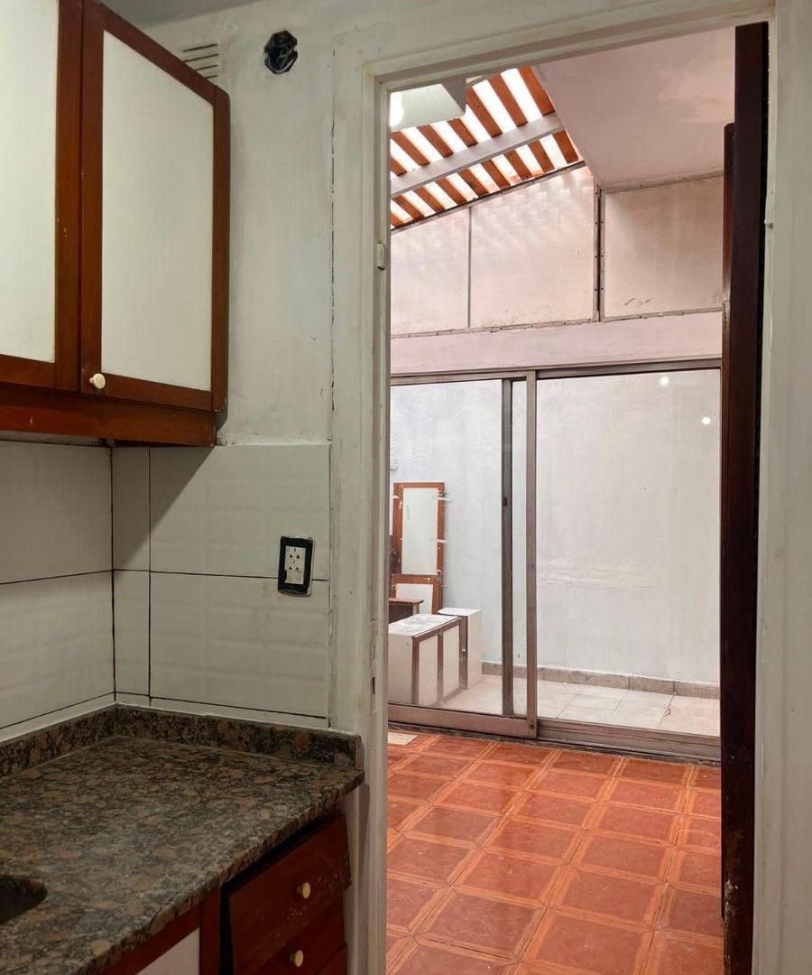Foto de PH 3 AMB A MTS DE ALBERDI U$S 29.500 y 36 cuotas 1.250 FINANC DIRECTA, imagen 1