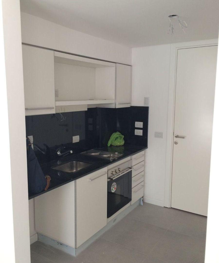 Foto de MONOAMBIENTE/ESTUDIO COCHERA FIJA FTE BCON GYM PILETA SOLARIUN U$S 1.000, imagen 5