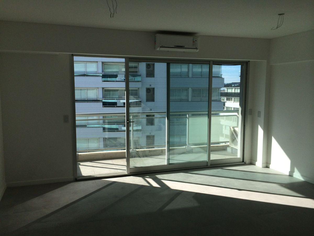Foto de MONOAMBIENTE/ESTUDIO COCHERA FIJA FTE BCON GYM PILETA SOLARIUN U$S 1.000, imagen 4