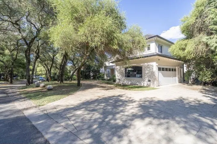 CASA A LA VENTA EL BOSQUE CLUB DE CAMPO 2