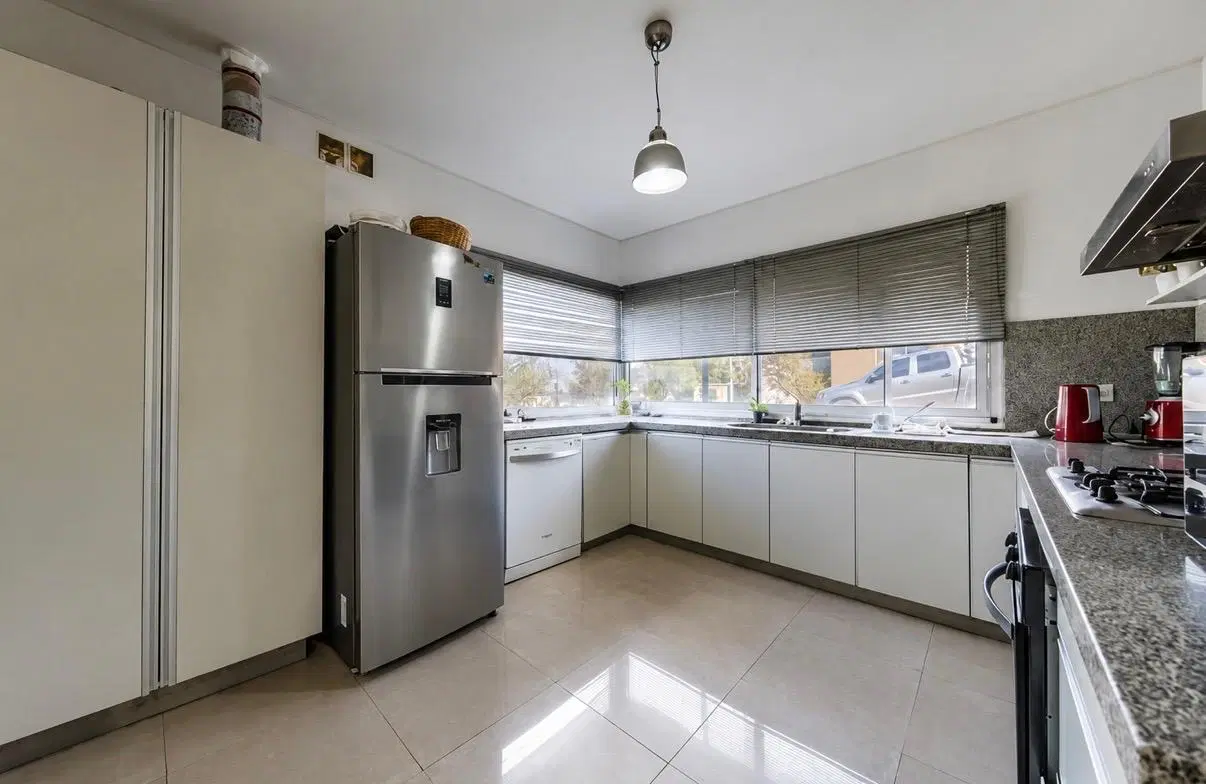 CASA A LA VENTA COUNTRY LA RUFINA 2