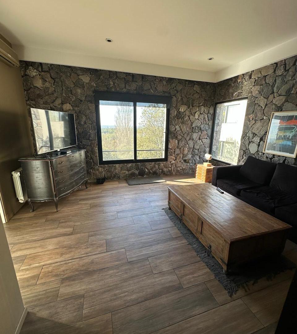 Foto de CASA A LA VENTA COUNTRY LA RUFINA, imagen 2