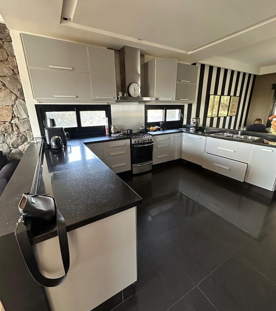Foto de CASA A LA VENTA COUNTRY LA RUFINA, imagen 5