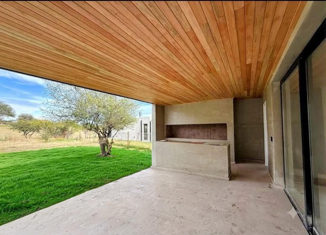 Foto de CASA A LA VENTA COUNTRY EL TERRON GOLF CLUB, imagen 3