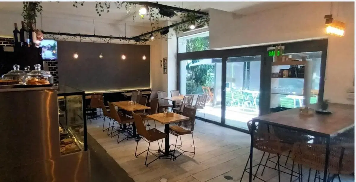 Local Comercial en Venta - Villa Urquiza Apto Gastronómico 3