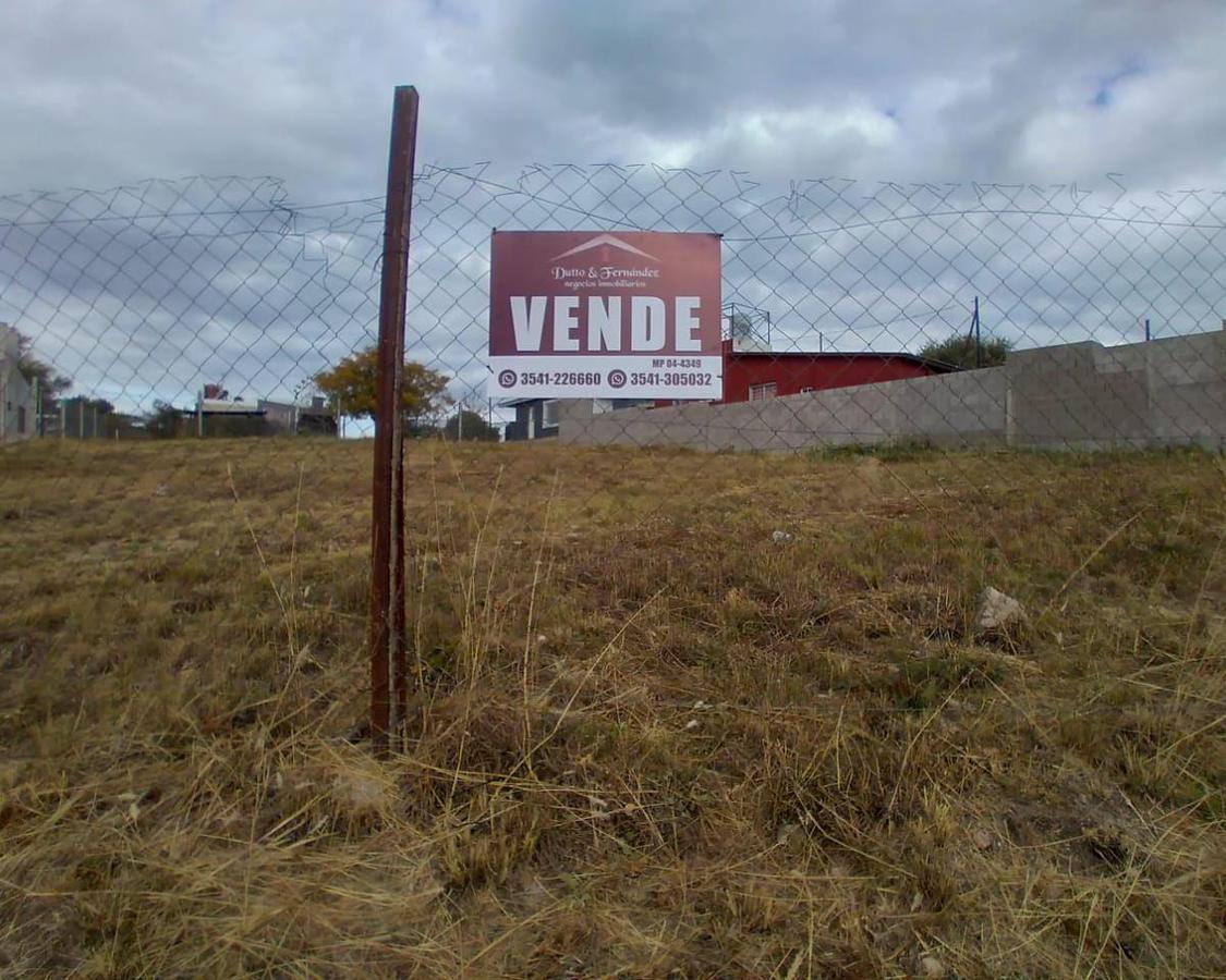 Lote en venta de 600.38m2 ubicado en Villa Parque Siquimán