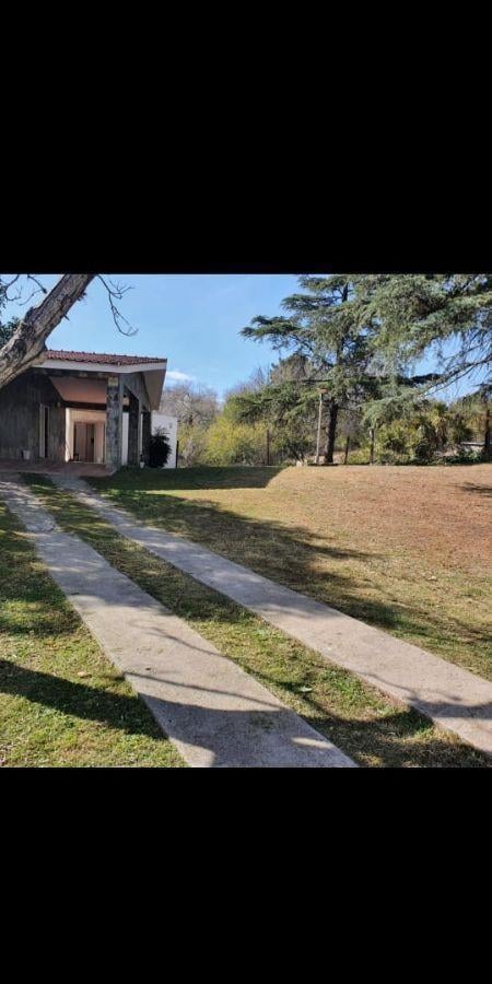 Casa en venta de 3 dormitorios c/ cochera en Villa del Lago