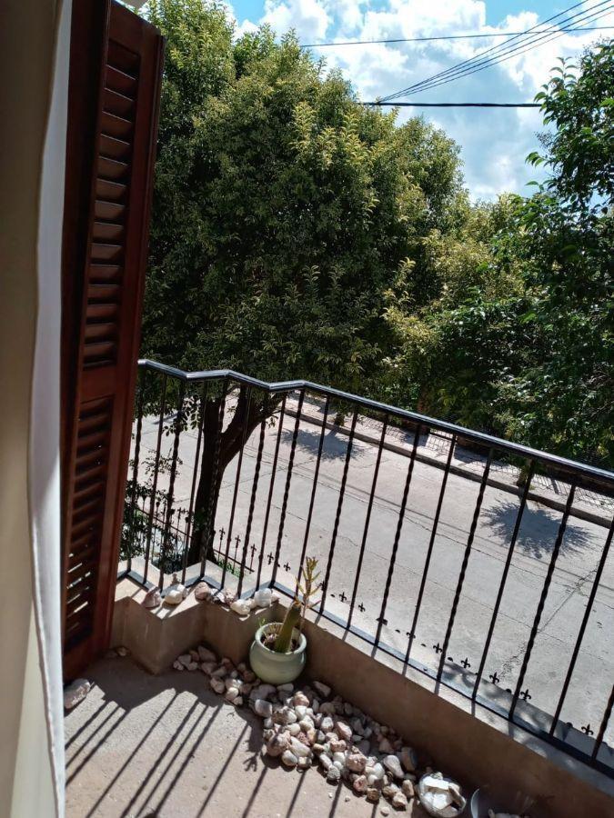 Dúplex en Venta de 3 Dorm. C/ Cochera en Santa Rita 4