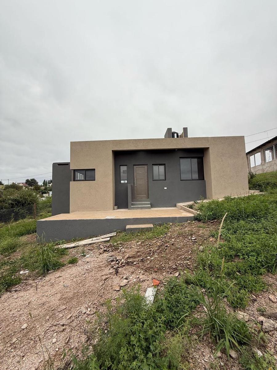 Se Vende Casa Terminada de 2 Dorm. en Valle del Sol, Villa Santa Cruz del Lago. 5