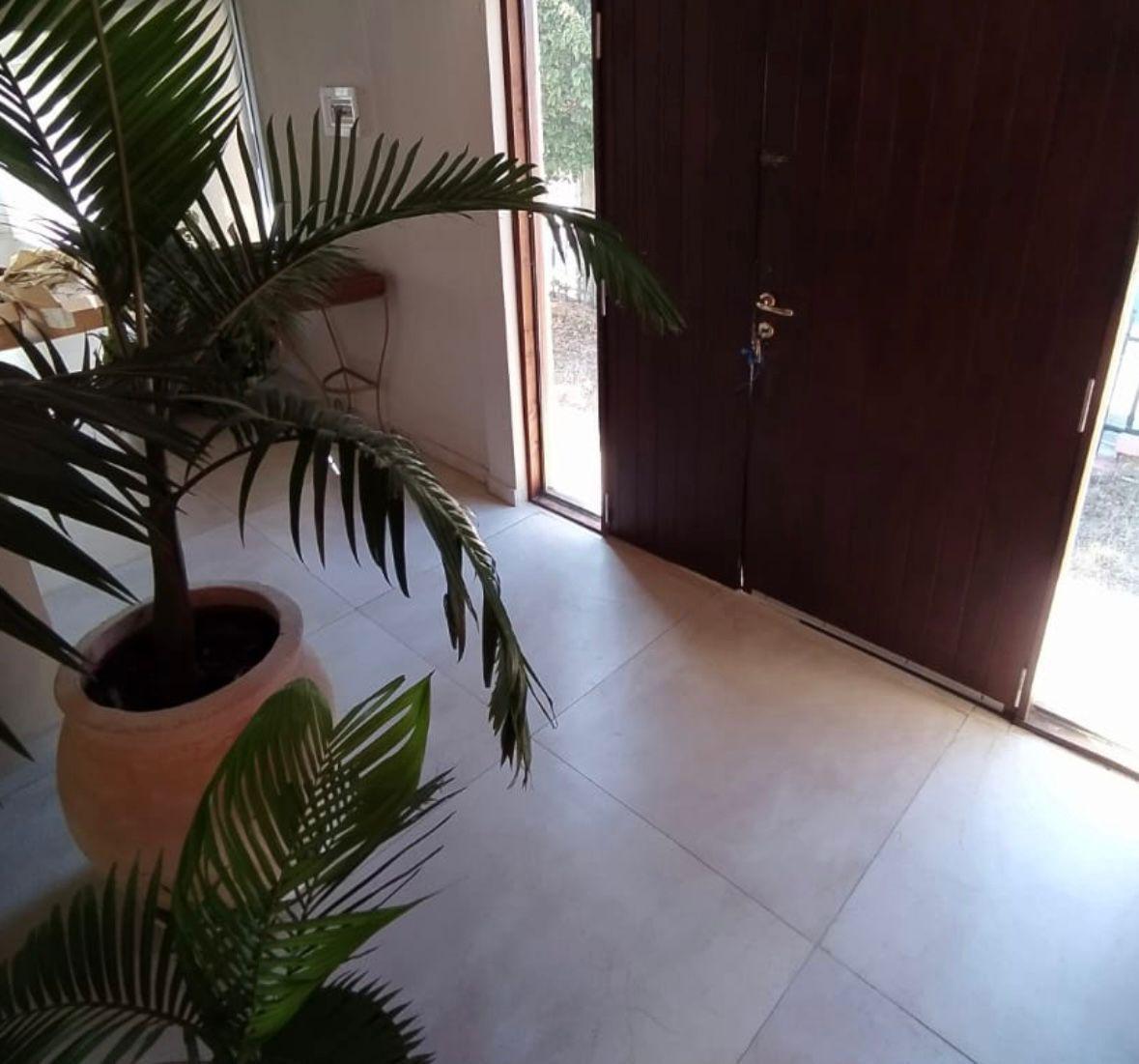 Se Vende Propiedad de Dos Dorm. Mas Departamento y Local en Barrio Jose Muñoz 2