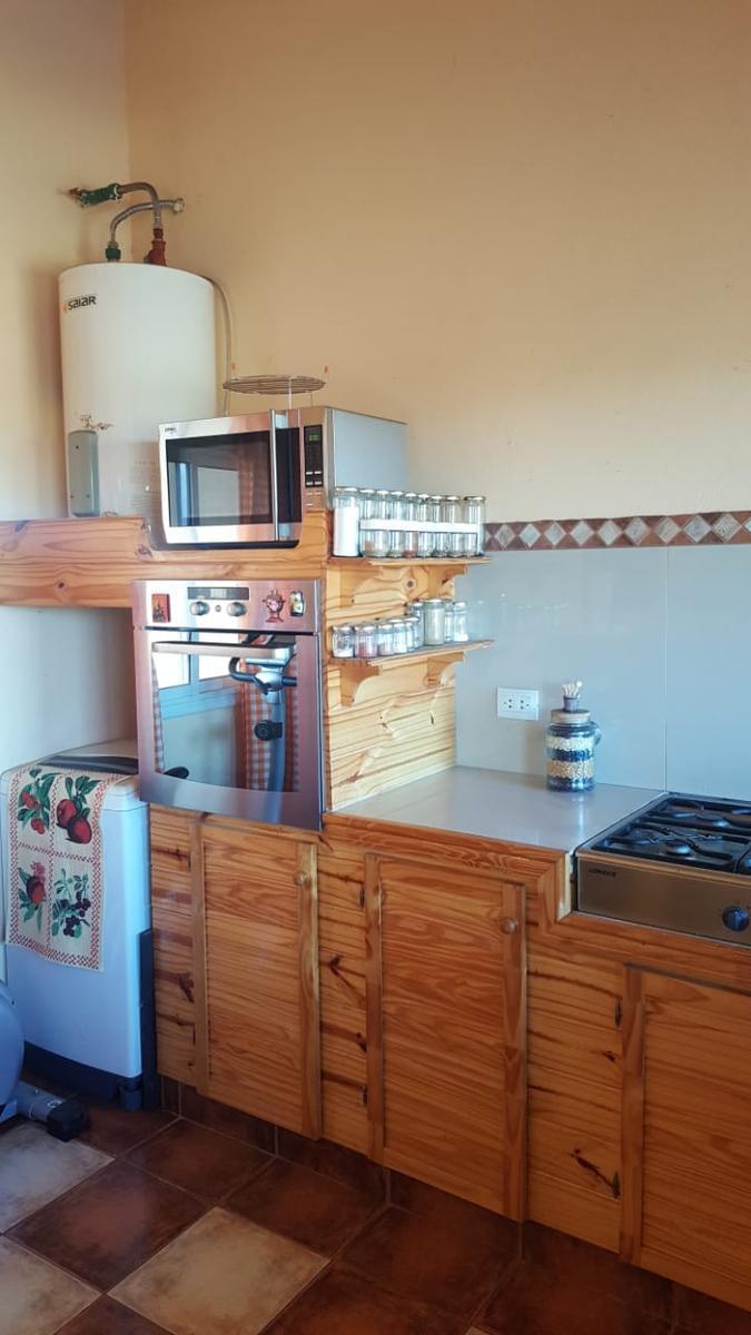 Se Vende Casa Más Departamentos en Villa Parque Siquiman 1