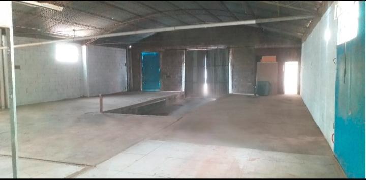 Venta de Local Más Galpones Sobre Ruta 28 en Tanti, Cordoba. 5