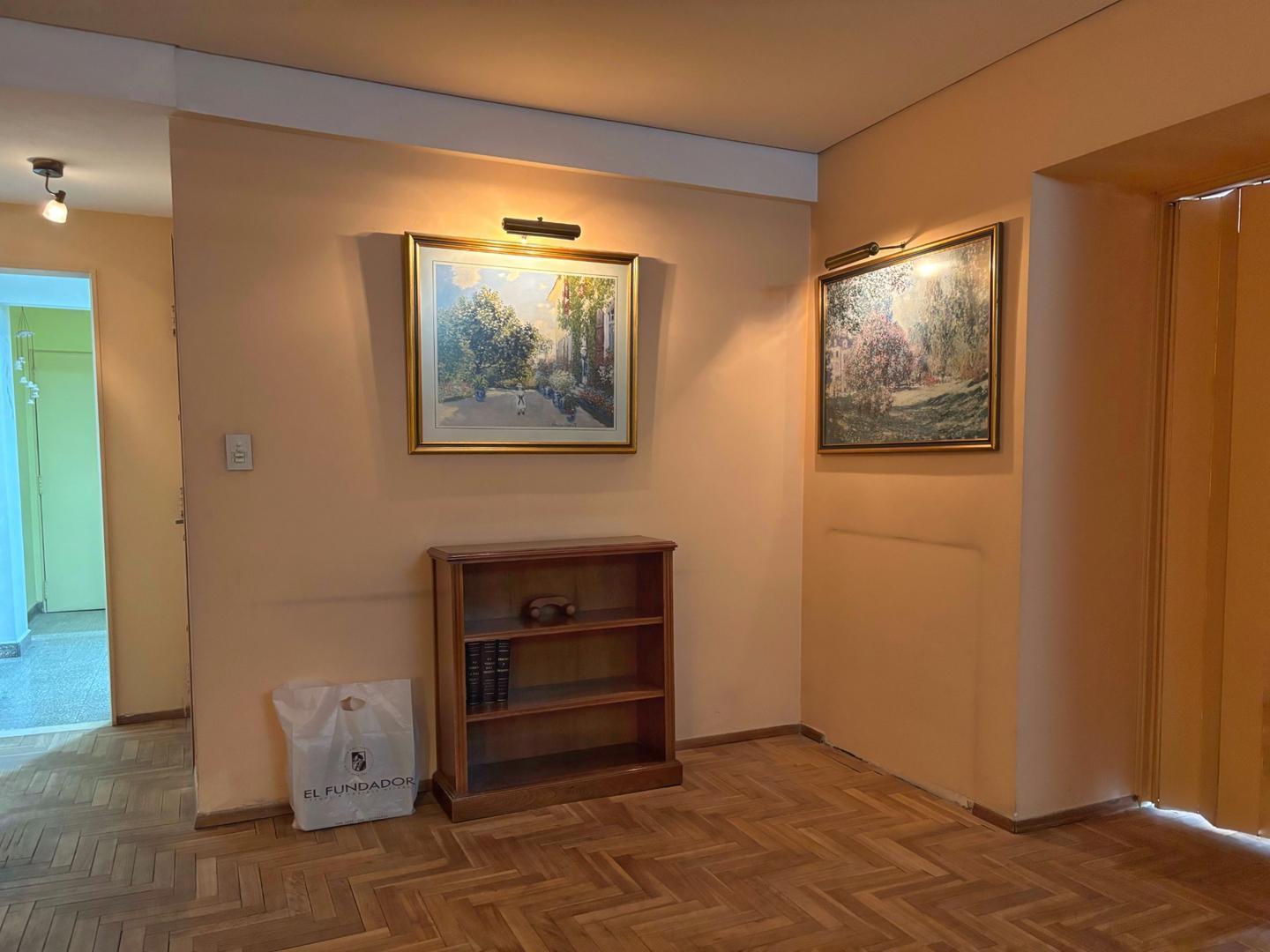Foto de Departamento 3 ambientes con dependencia en Recoleta, imagen 1