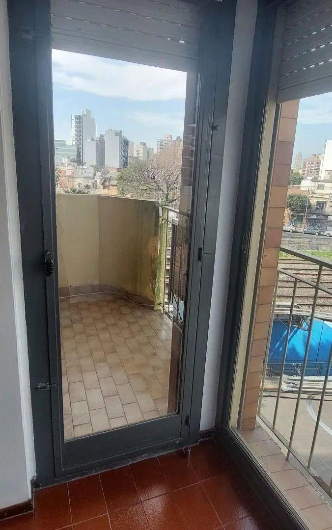 Depto 3 ambientes bajas expensas. 8